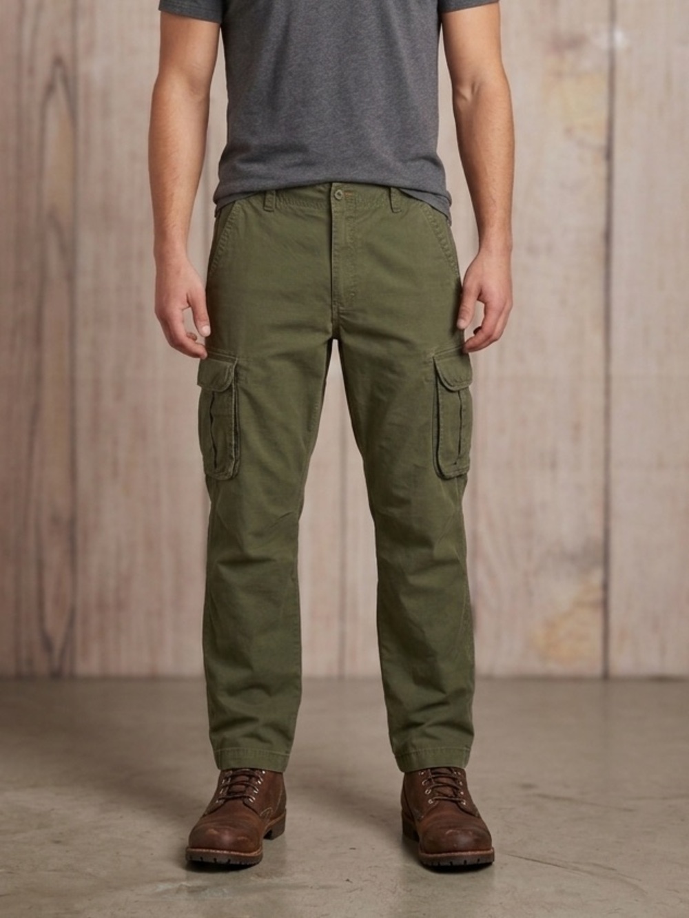 L.L bean Men’s Cargo Pants size 34W Natural fit